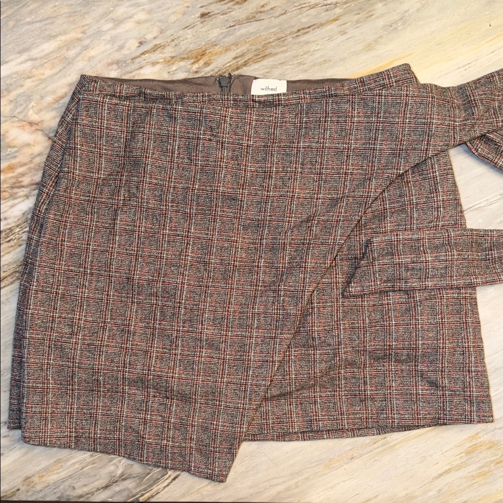 Aritzia Wilfred Cashmere Wool Plaid Skirt with Tie Detail | Size 8